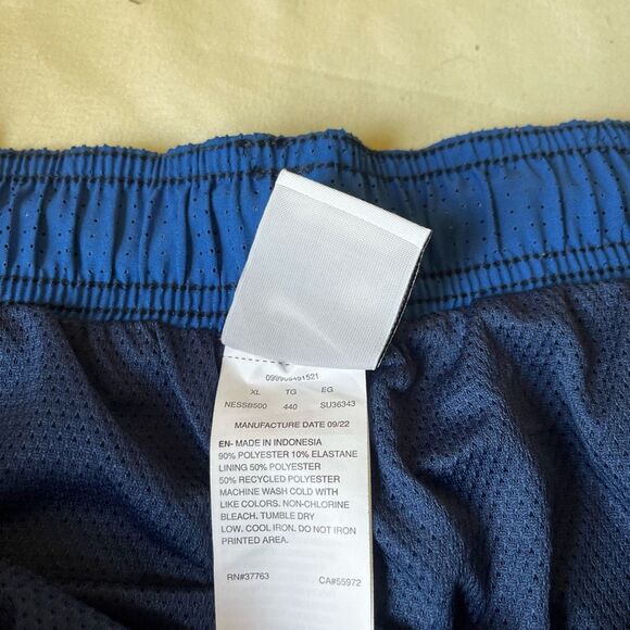 Nike Swim Trunks NWT Men's Size XL Midnight Navy Color Block Mesh Lined Shorts - Picture 6 of 7